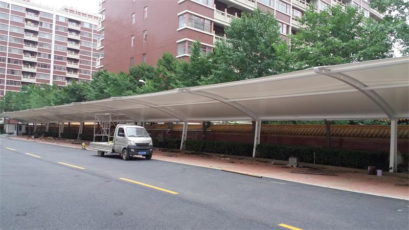 【大型高抗壓機場膜結(jié)構(gòu)屋面設計】大型候機